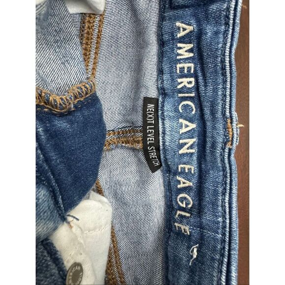 American Eagle Next Level Stretch Curvy Hi-Rise Shortie Shorts Size 0 - Picture 3 of 6